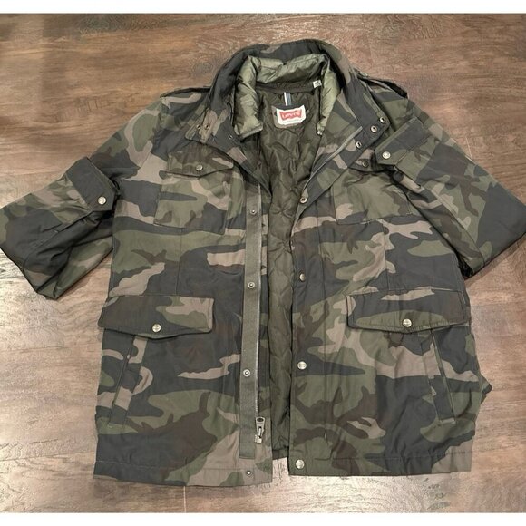 LEVI'S Mens Washed Cotton Military Jacket in Camo Green - Picture 1 of 4